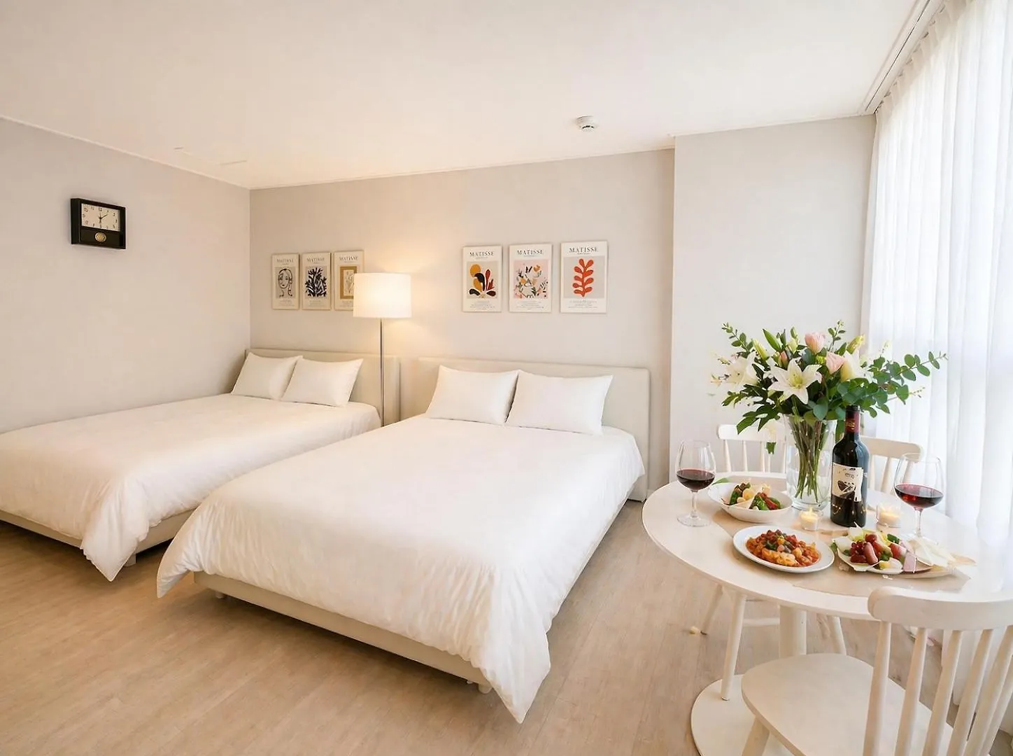 Value Stay Songdo 13층 공원뷰 루프탑 수영장 호텔침구 스마트tv 공항30분 Incheon Apartment