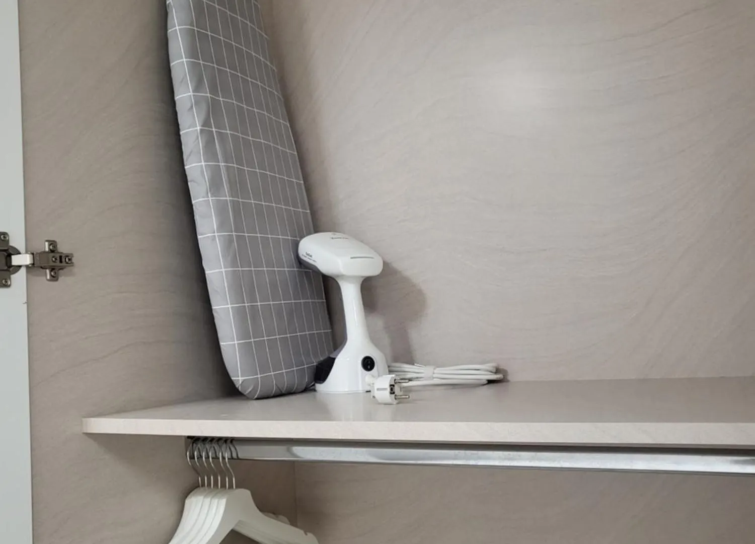 Value Stay Songdo 13층 공원뷰 루프탑 수영장 호텔침구 스마트tv 공항30분 Incheon Apartment